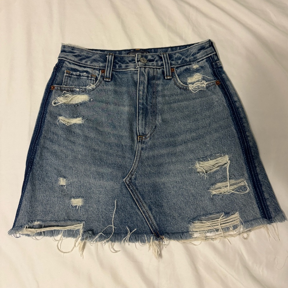 Abercrombie and Fitch Zoe Natural Rise Vintage A-Line Skirt, size 0/25